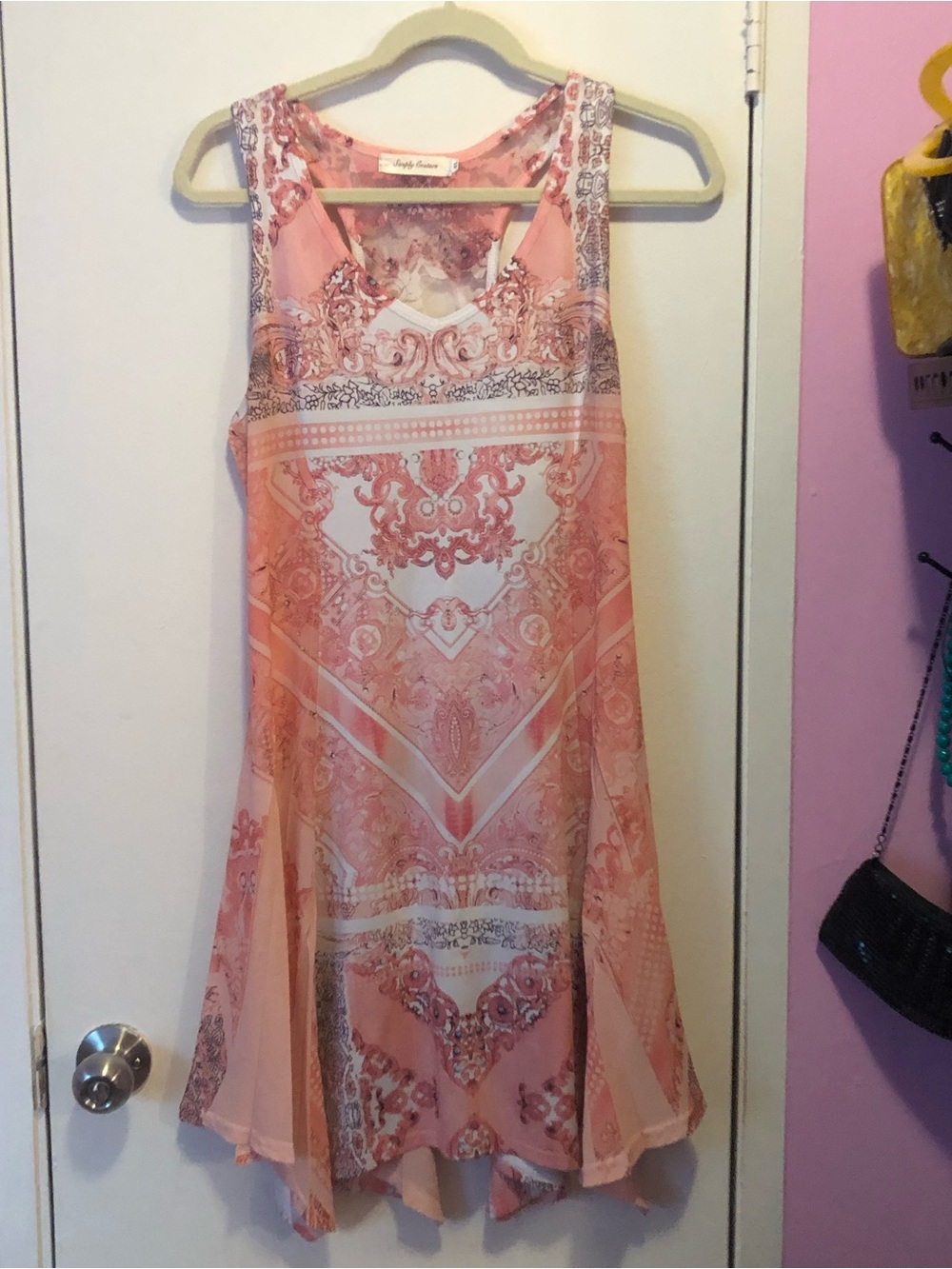 Sleeveless Coral Print Shift Dress